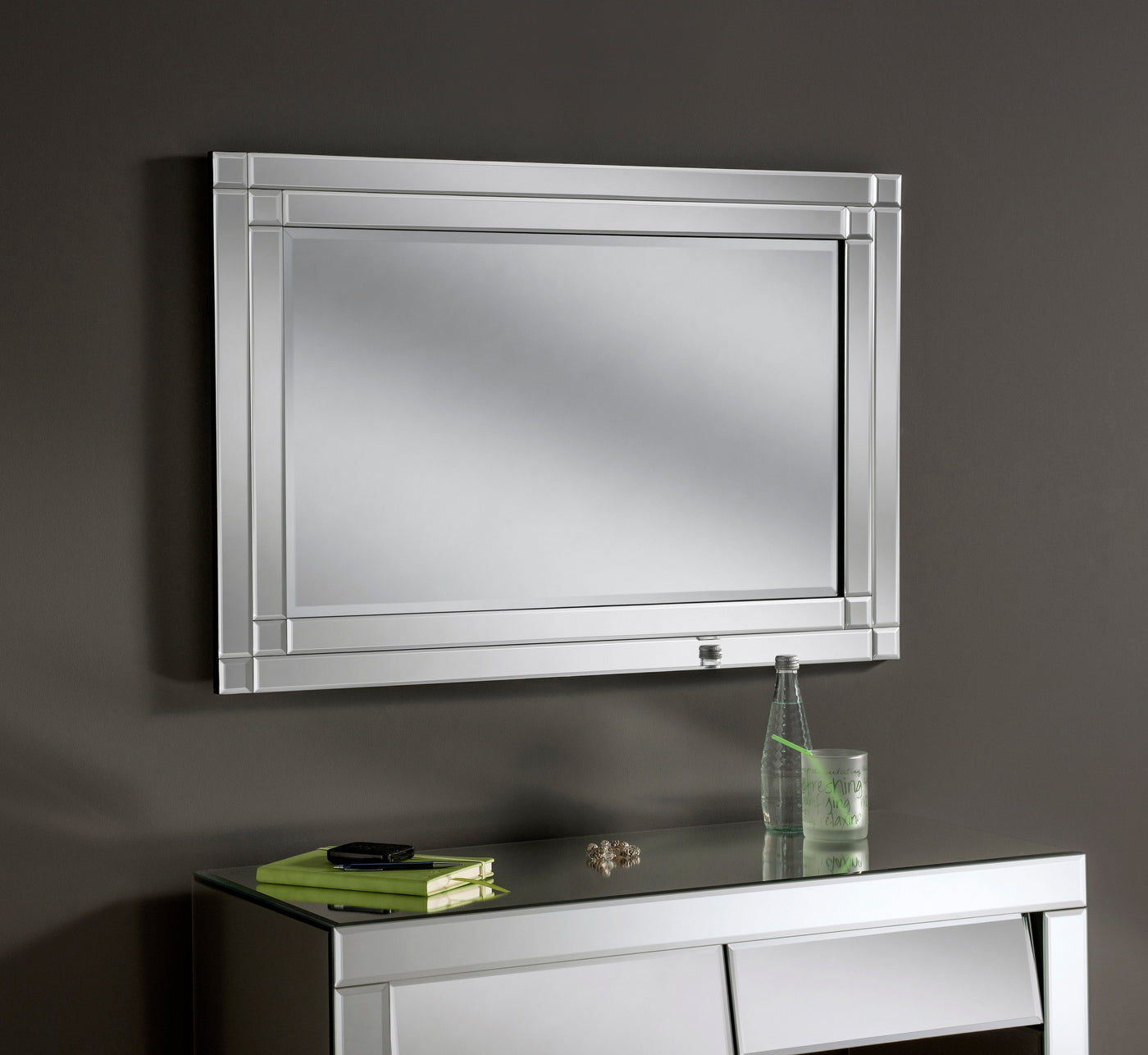 Yearn Oblique Square Edge Mirror