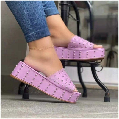 Women Rivet Slippers