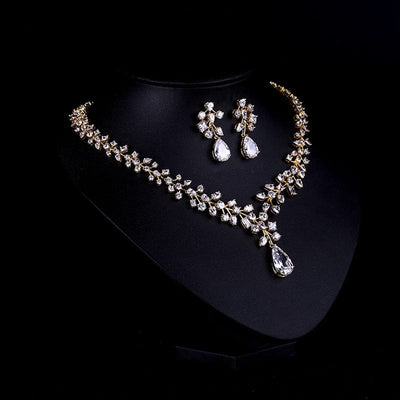 Elegant Zircon Necklace Set