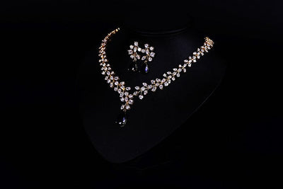 Elegant Zircon Necklace Set