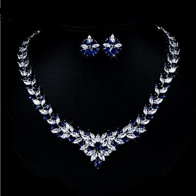 Elegant Zircon Flower Necklace Set